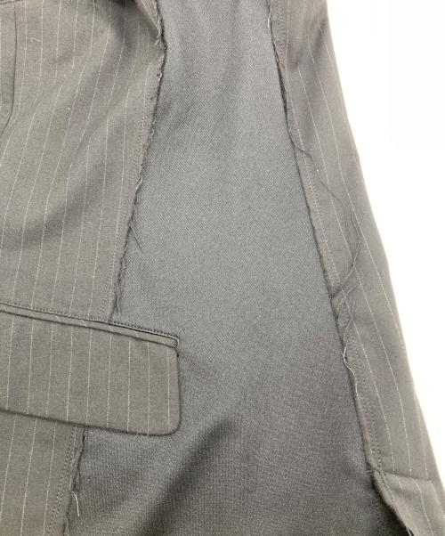 s'yte（サイト）s'yte (サイト) SS22 Pe/Rayon Tropical Pinstripe Dot Button Sleeve Peak Lapel Big Jacket ブラック サイズ:SIZE3の古着・服飾アイテム