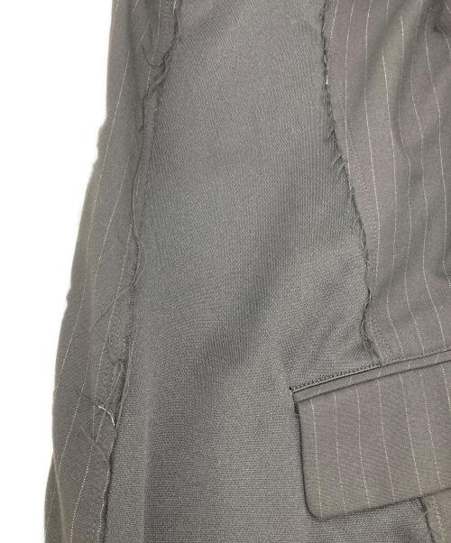 s'yte（サイト）s'yte (サイト) SS22 Pe/Rayon Tropical Pinstripe Dot Button Sleeve Peak Lapel Big Jacket ブラック サイズ:SIZE3の古着・服飾アイテム