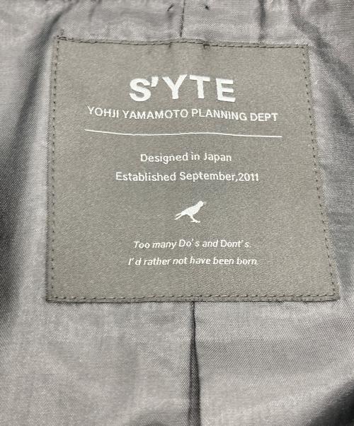 s'yte（サイト）s'yte (サイト) SS22 Pe/Rayon Tropical Pinstripe Dot Button Sleeve Peak Lapel Big Jacket ブラック サイズ:SIZE3の古着・服飾アイテム