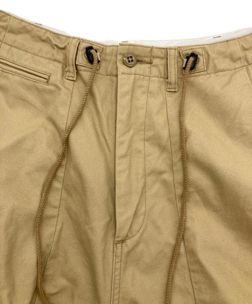 Needles（ニードルズ）Needles (ニードルズ) H.D. Pant - Military ヒザデルパンツ ベージュ サイズ:Lの古着・服飾アイテム