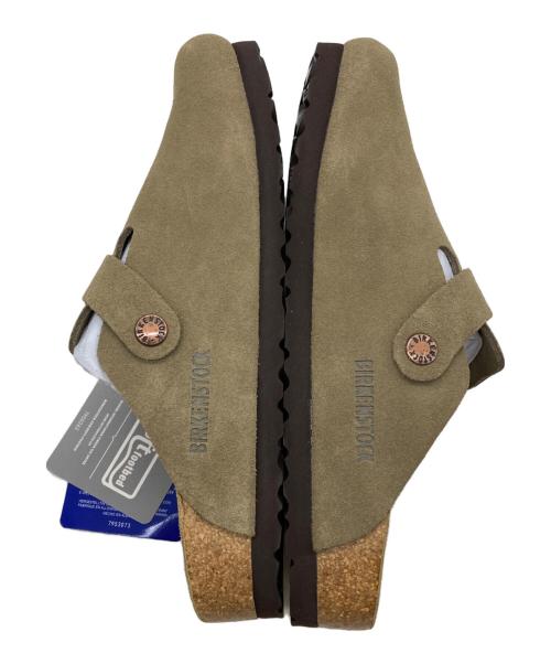 BIRKENSTOCK（ビルケンシュトック）BIRKENSTOCK (ビルケンシュトック) Boston ボストン スエードレザーサンダル ベージュ サイズ:25 未使用品の古着・服飾アイテム