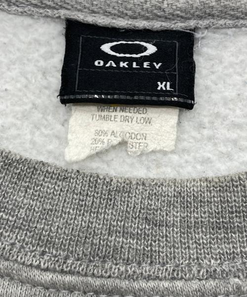 OAKLEY（オークリー）OAKLEY (オークリー) ロゴスウェット グレー サイズ:XLの古着・服飾アイテム