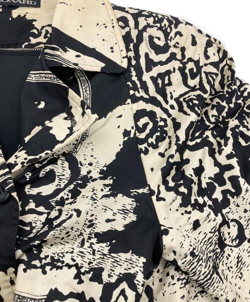 LEONARD（レオナール）LEONARD (レオナール) 総柄コート ベージュ サイズ:9ARの古着・服飾アイテム