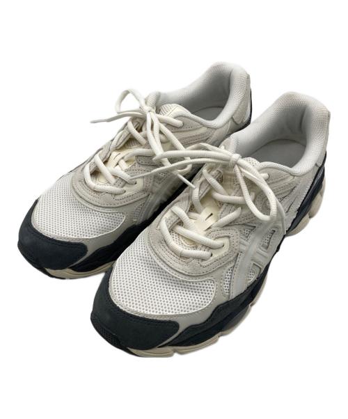 asics（アシックス）asics (アシックス) ローカットスニーカー/GEL-NYC ホワイト サイズ:27cmの古着・服飾アイテム