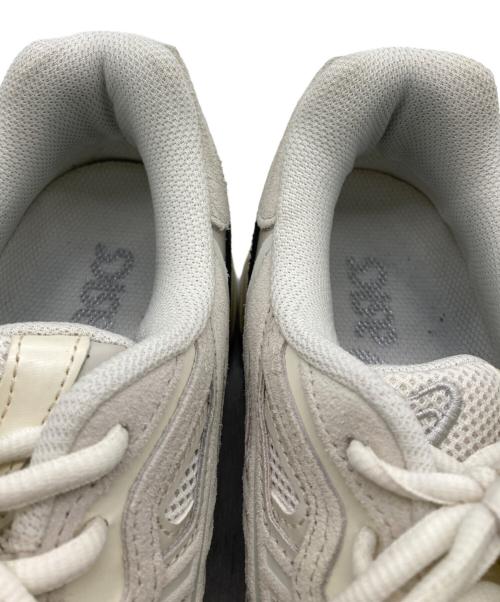 asics（アシックス）asics (アシックス) ローカットスニーカー/GEL-NYC ホワイト サイズ:27cmの古着・服飾アイテム