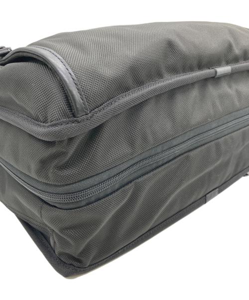 TUMI（トゥミ）TUMI (トゥミ) エクスパンダブル・オーガナイザー・ラップトップ・ブリーフ ブラックの古着・服飾アイテム