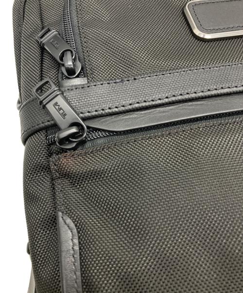 TUMI（トゥミ）TUMI (トゥミ) エクスパンダブル・オーガナイザー・ラップトップ・ブリーフ ブラックの古着・服飾アイテム