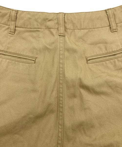 Needles（ニードルズ）Needles (ニードルズ) ミリタリー チノトラウザーズ ヒザデルパンツ ベージュ サイズ:Sの古着・服飾アイテム