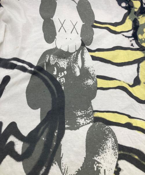 cactus jack（カクタス・ジャック）cactus jack (カクタス・ジャック) KAWS (カウズ) FRAGMENT コラボ ロンT ホワイト×ネイビー サイズ:XLの古着・服飾アイテム