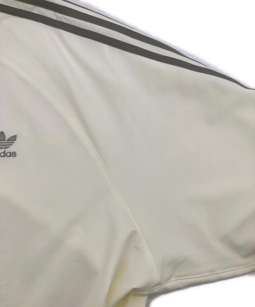 adidas（アディダス）adidas (アディダス) プルオーバー トラックトップ ベージュ サイズ:XLの古着・服飾アイテム