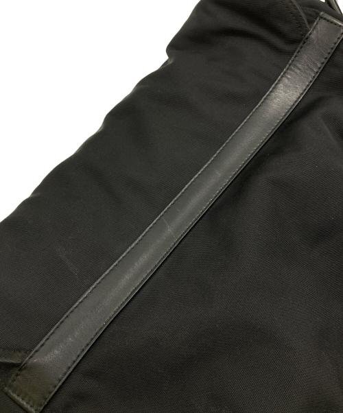 GUCCI（グッチ）GUCCI (グッチ) シェリーラインショルダーバッグ ブラックの古着・服飾アイテム