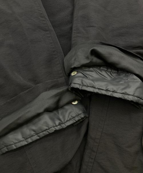 Yohji Yamamoto D'URBAN A.A.R（ヨウジ ヤマモト × ダーバンアール）Yohji Yamamoto D'URBAN A.A.R (ヨウジ ヤマモト × ダーバンアール) 中綿ライナー付コート ブラック サイズ:Mの古着・服飾アイテム