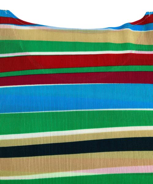 PLEATS PLEASE（プリーツプリーズ）PLEATS PLEASE (プリーツプリーズ) ノースリーブプリーツカットソー レッド×グリーン サイズ:3の古着・服飾アイテム