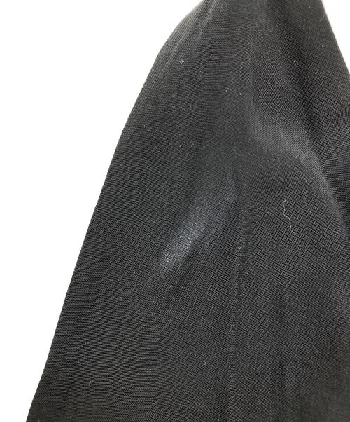 MORTINIQUE（マルティニーク）MORTINIQUE (マルティニーク) トリアセリネンワンピース ブラック サイズ:FREEの古着・服飾アイテム