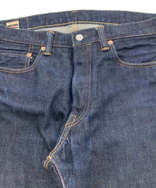 MOMOTARO JEANS（桃太郎ジーンズ）MOMOTARO JEANS (桃太郎ジーンズ) 出陣レーベルナローテーパードジーンズ ネイビー サイズ:W32×L33の古着・服飾アイテム