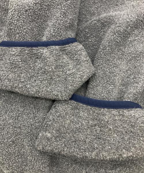 Patagonia（パタゴニア）Patagonia (パタゴニア) FA21 ライトウェイトシンチラスナップT グレー サイズ:XSの古着・服飾アイテム