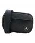 JORDAN（ジョーダン）の古着「MONOGRAM CAMERA BAG」｜ブラック