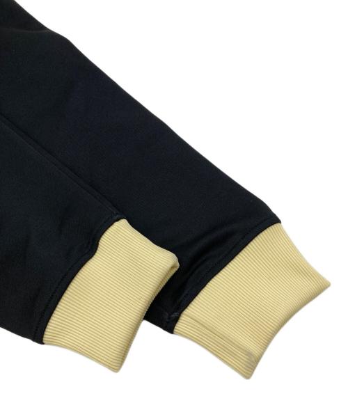FRED PERRY（フレッドペリー）FRED PERRY (フレッドペリー) トラックジャケット ベージュ×ブラック サイズ:Sの古着・服飾アイテム