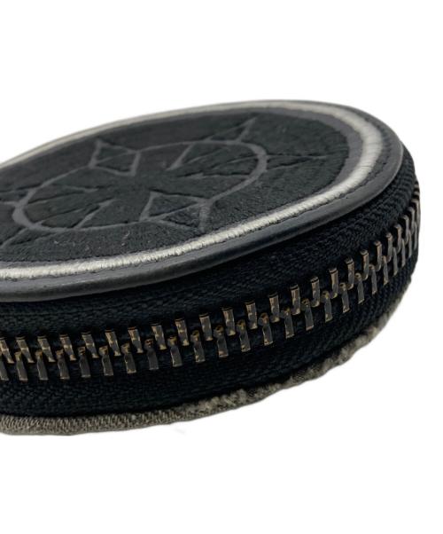 flagstuff（フラグスタフ）FLAGSTUFF (フラグスタフ) blackmeans (ブラックミーンズ) 10th Anniversary Circle Pouch Coin Case ブラック×グレーの古着・服飾アイテム