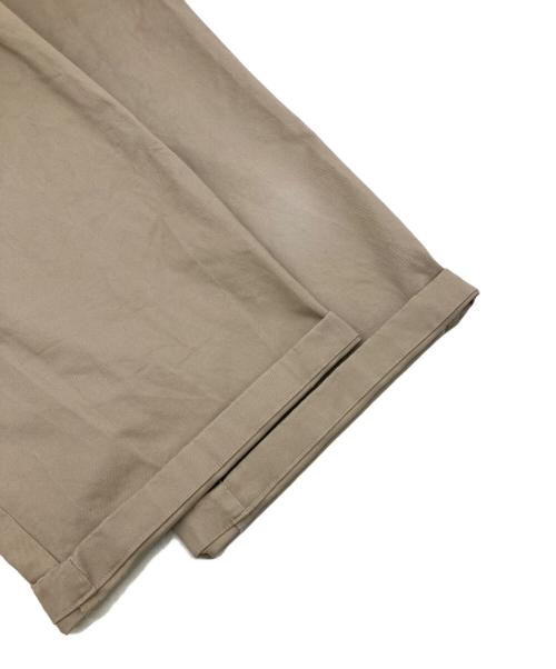 SQUEEZED DESIGN（スクイーズ デザイン）SQUEEZED DESIGN (スクイーズ デザイン) 2TUCK CHINO ベージュ サイズ:W34の古着・服飾アイテム