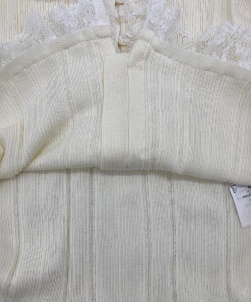 Snidel（スナイデル）Snidel (スナイデル) フリルニットプルオーバー ベージュ サイズ:Sの古着・服飾アイテム