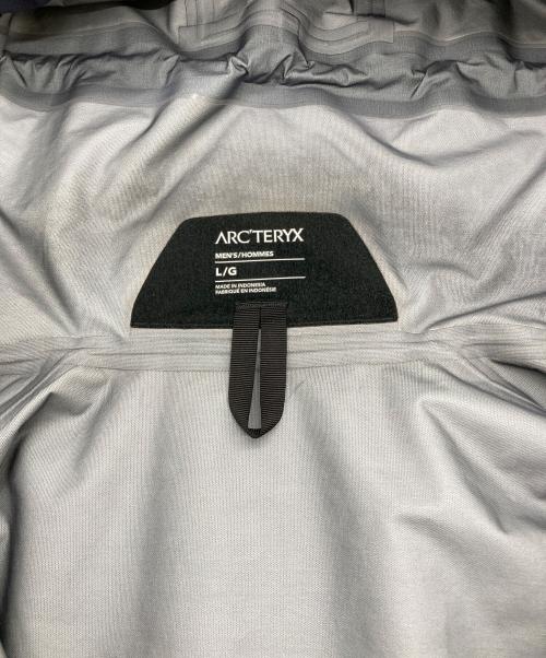 ARC'TERYX（アークテリクス）ARC'TERYX (アークテリクス) BETA JACKET ネイビー サイズ:Lの古着・服飾アイテム