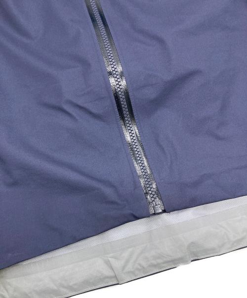 ARC'TERYX（アークテリクス）ARC'TERYX (アークテリクス) BETA JACKET ネイビー サイズ:Lの古着・服飾アイテム