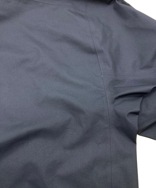 ARC'TERYX（アークテリクス）ARC'TERYX (アークテリクス) BETA JACKET ネイビー サイズ:Lの古着・服飾アイテム