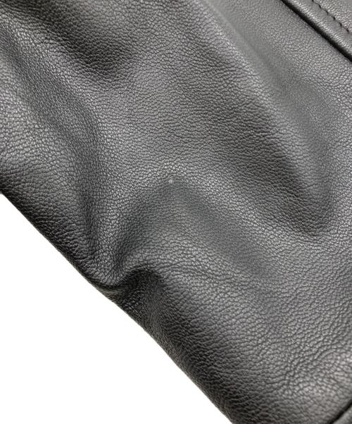 DIESEL（ディーゼル）DIESEL (ディーゼル) スタジャン グレー サイズ:Mの古着・服飾アイテム