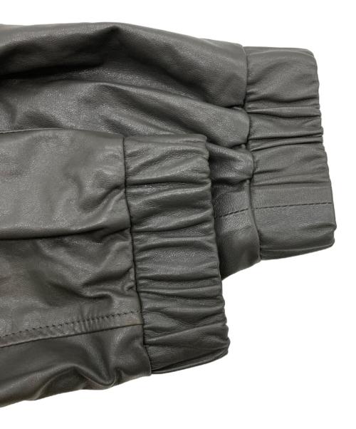 beautiful people（ビューティフルピープル）beautiful people (ビューティフルピープル) lamb leather coach jacket グレー サイズ:38の古着・服飾アイテム