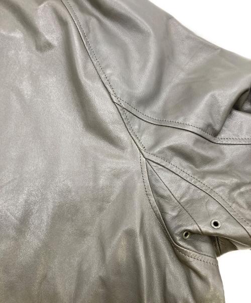 beautiful people（ビューティフルピープル）beautiful people (ビューティフルピープル) lamb leather coach jacket グレー サイズ:38の古着・服飾アイテム
