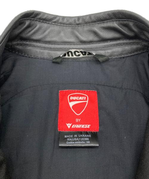 DUCATI（ドゥカティ）DUCATI (ドゥカティ) ダイネーゼレーシングレザージャケット ブラック サイズ:46の古着・服飾アイテム