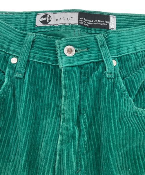 LEVI'S（リーバイス）LEVI'S (リーバイス) BAGGYコーデュロイパンツ グリーン サイズ:W28×L30の古着・服飾アイテム