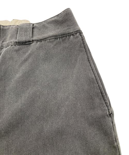 COOTIE PRODUCTIONS（クーティープロダクツ）COOTIE PRODUCTIONS 26SS　Pigment Coating T/R Twill Double Knee Work Trousers/ピグメントコーティングダブルニーワークパンツ グレー サイズ:Sの古着・服飾アイテム