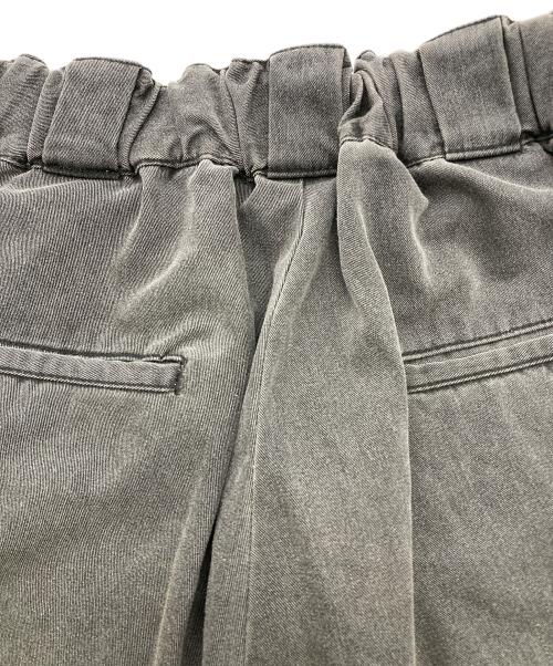 COOTIE PRODUCTIONS（クーティープロダクツ）COOTIE PRODUCTIONS 26SS　Pigment Coating T/R Twill Double Knee Work Trousers/ピグメントコーティングダブルニーワークパンツ グレー サイズ:Sの古着・服飾アイテム