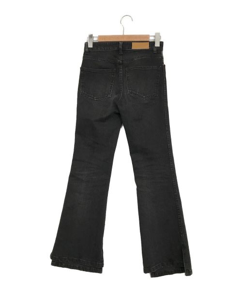 Mila Owen（ミラオーウェン）Mila Owen (ミラオーウェン) 裾スリットスリムストレートデニムパンツ ブラック サイズ:SIZE　0の古着・服飾アイテム