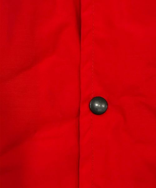 BROWN by 2-tacs（ブラウンバイツータックス）BROWN by 2-tacs (ブラウンバイツータックス) COACH レッド サイズ:SIZE Sの古着・服飾アイテム