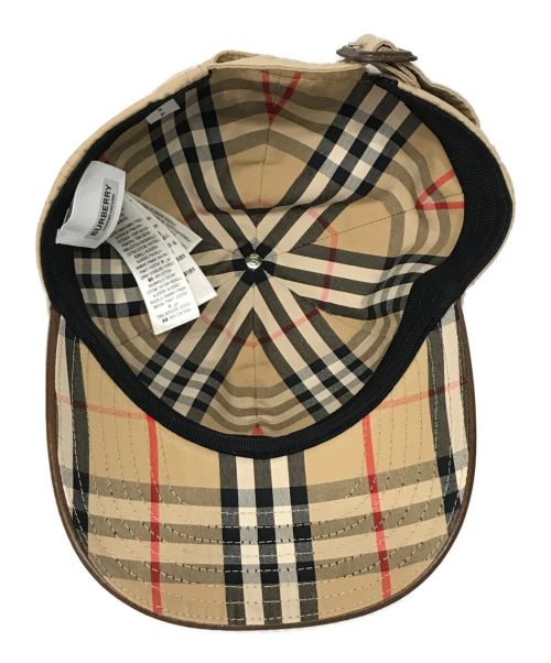 BURBERRY（バーバリー）BURBERRY (バーバリー) モノグラムモチーフ トロピカルギャバジン ベースボールキャップ ベージュ サイズ:SIZE S　Pの古着・服飾アイテム