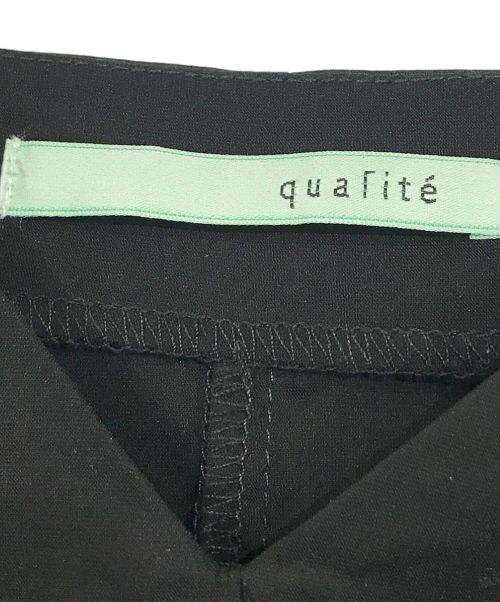 qualite（カリテ）qualite (カリテ) ドロストスリーブワンピース ブラック サイズ:SIZE　36の古着・服飾アイテム