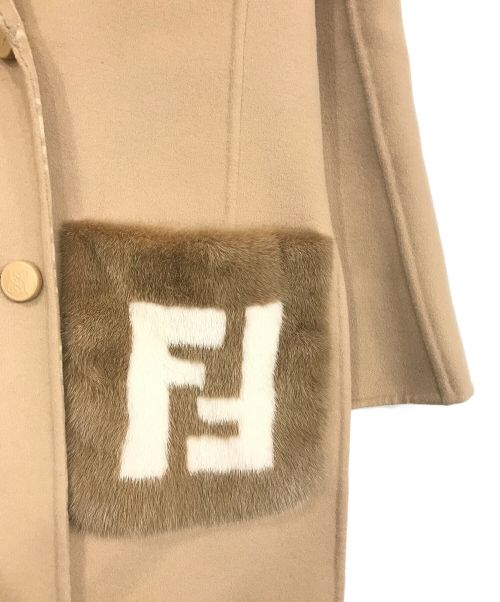 FENDI（フェンディ）FENDI (フェンディ) ミンクファーポケットダブルコート ベージュ サイズ:SIZE 36の古着・服飾アイテム