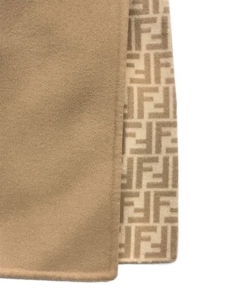 FENDI（フェンディ）FENDI (フェンディ) ミンクファーポケットダブルコート ベージュ サイズ:SIZE 36の古着・服飾アイテム