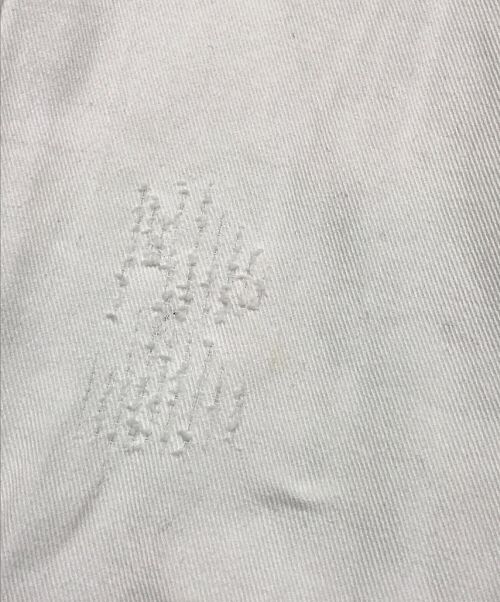 YENN（イエン）YENN (イエン) ハイライズタックワイドデニム ホワイト サイズ:SIZE 36の古着・服飾アイテム