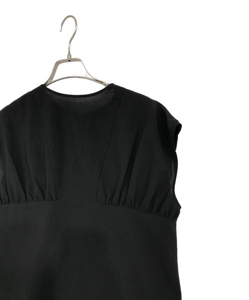 EMMEL REFINES（エメル リファインズ）EMMEL REFINES (エメル リファインズ) フリル/ギャザー スキッパー ブラウス ブラック サイズ:表記無しの古着・服飾アイテム