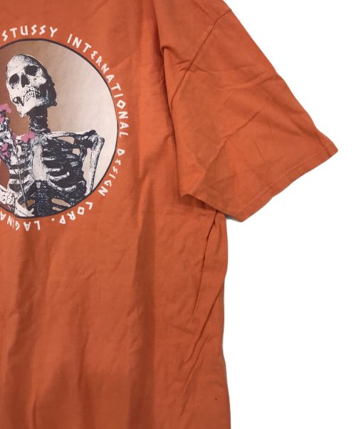 stussy（ステューシー）stussy (ステューシー) 半袖カットソー オレンジ サイズ:SIZE　XLの古着・服飾アイテム