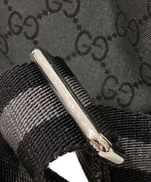 GUCCI（グッチ）GUCCI (グッチ) GG柄ウエストバッグ ブラックの古着・服飾アイテム