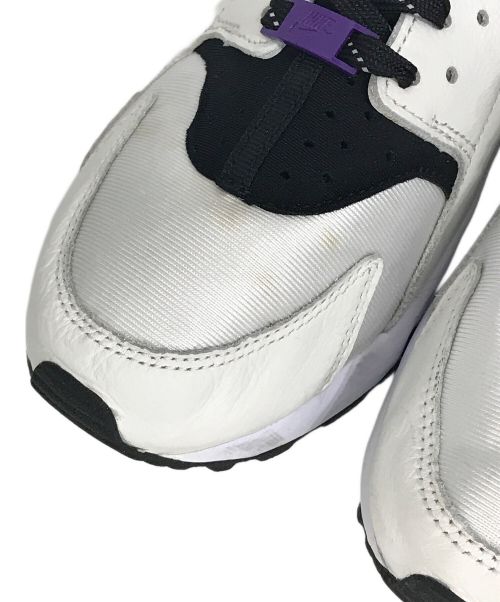 NIKE（ナイキ）NIKE (ナイキ) AIR HUARACHE RUN 91 QS（エアハラチ） ホワイト×パープル サイズ:USM8.5の古着・服飾アイテム