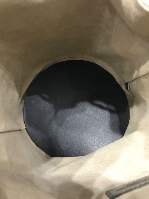 J&M DAVIDSON（ジェイ＆エム デヴィッドソン）J&M DAVIDSON (ジェイ＆エム デヴィッドソン) カーニバルワンショルダーバッグ ベージュの古着・服飾アイテム