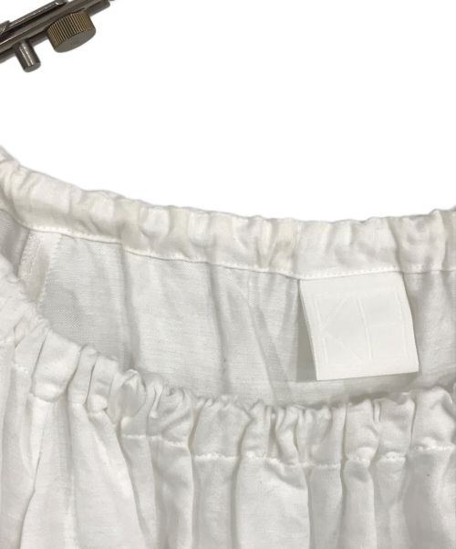 KALNA（カルナ）KALNA (カルナ) ギャザーオフショルダーブラウス ホワイトの古着・服飾アイテム