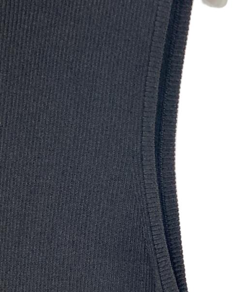 BEAUTY&YOUTH（ビューティーアンドユース）BEAUTY&YOUTH (ビューティーアンドユース) リブスリットノースリーブワンピース -ウォッシャブル- ブラック サイズ:FREEの古着・服飾アイテム