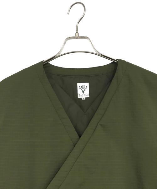 South2 West8（サウスツー ウエストエイト）South2 West8 (サウスツー ウエストエイト) V Neck Down Coat オリーブ サイズ:Mの古着・服飾アイテム